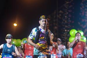 BIB: 02122, 500
                            <button type="button" onclick="openModal(18282101)" class="btn btn-primary btn-sm float-right btn-popup" data-toggle="modal" data-target=".modal-high-quality">
                        <i class="fas fa-shopping-cart"></i> Add to Cart
                    </button>
                                            <button type="button" onclick="isThisMe(18282101, true)" class="btn btn-success btn-sm float-right btn-popup btn-isme hidden" data-toggle="tooltip" data-placement="bottom" title="นี่คือรูปของคุณใช่ไหม คลิกที่นี่เพื่อเอาเข้าอัลบั้ม">
                        <i class="fas fa-plus"></i> Add to album
                    </button>
                    <button type="button" onclick="isThisMe(18282101, false)" class="btn btn-warning btn-sm float-right btn-popup btn-isnotme hidden">
                        <i class="fas fa-ban"></i> Remove from album
                    </button>